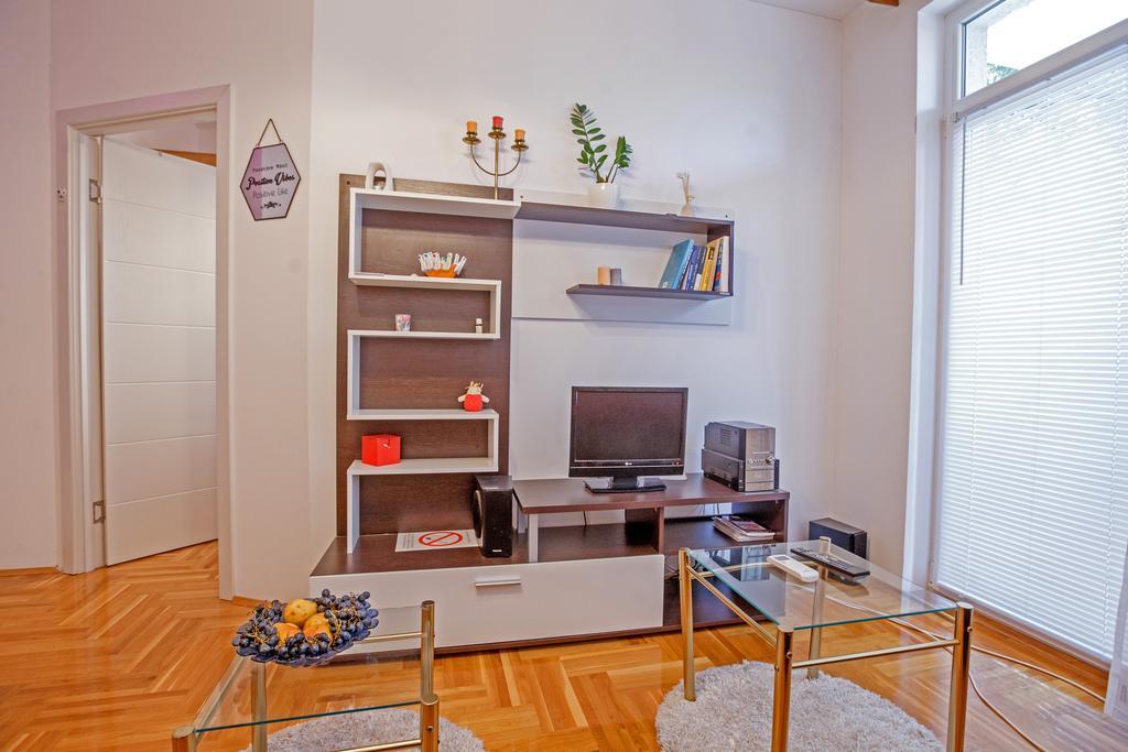 Linden Flower Apartment Σουμπότικα Εξωτερικό φωτογραφία